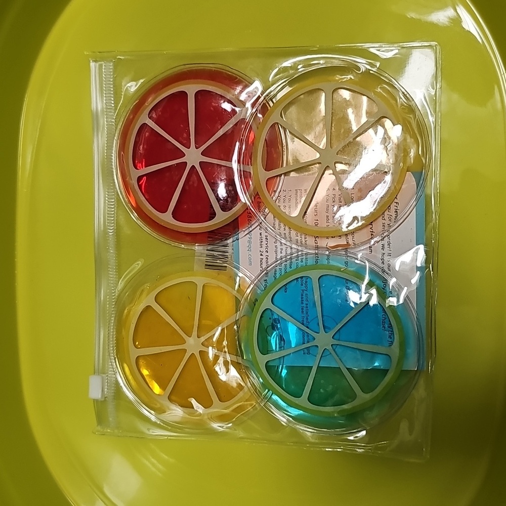 Nwt Colorful Citrus-Themed Cold Pack Set